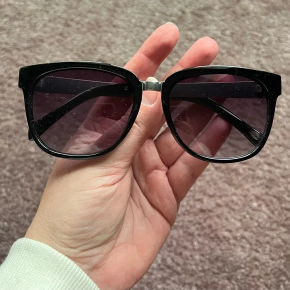 Fossil Sunglasses - Picture 1 of 5